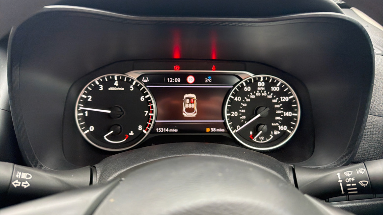 Nissan Juke 1.0 DiG-T Acenta Premium 5dr Petrol Hatchback